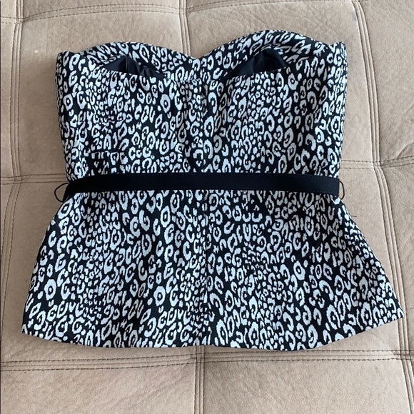 Trina Turk Los Angeles - Two Piece Outfit - Picture 4 of 4